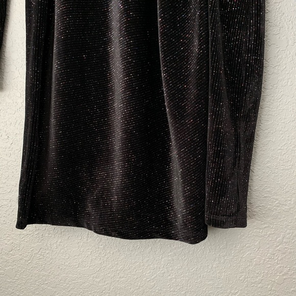 Trixxi Juniors' Glitter Velvet Surplice Dress - Picture 5 of 9